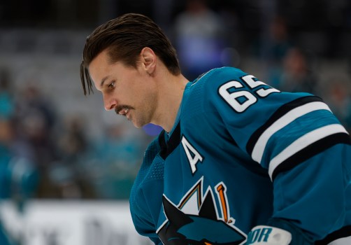 SJ Sharkie ledsen att lämna Erik Karlssons familj